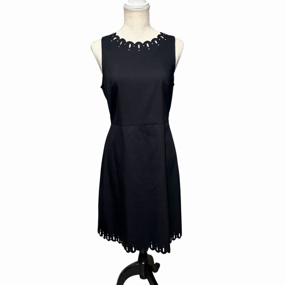 LOFT Ann Taylorβ Black Scalloped Laser Cut Sleeveless Dress Fit & Flare Size 6